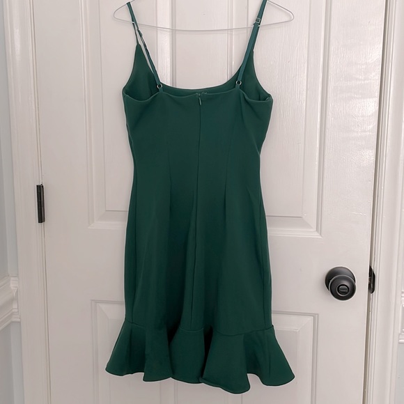 Hello Molly Dress - Picture 7 of 12